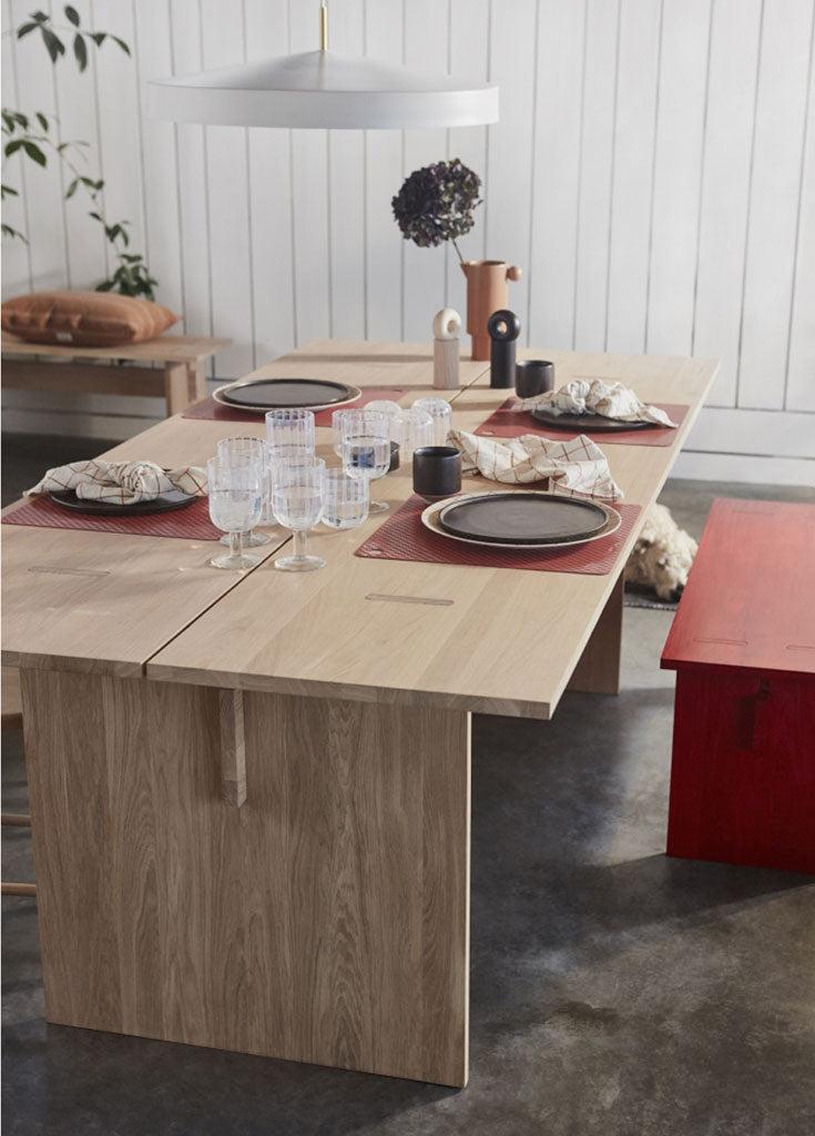 Kotai Spisebord i Egetræ fra OYOY - Elegant Tilbud