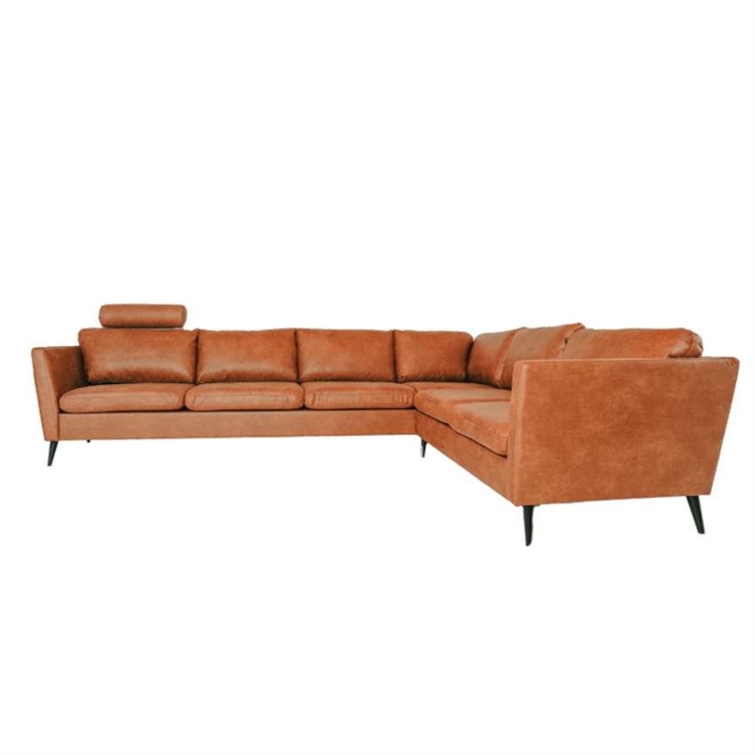 Jakob Hjørnesofa i Cognac med Sorte Ben - Nordic Design