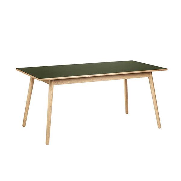FDB Møbler C35B Spisebord - Klassisk Elegance til Hjemmet