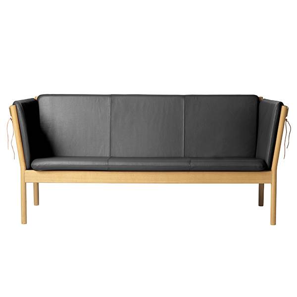 FDB J149 Trepersoners Sofa i Sort Læder - Tidløst Design