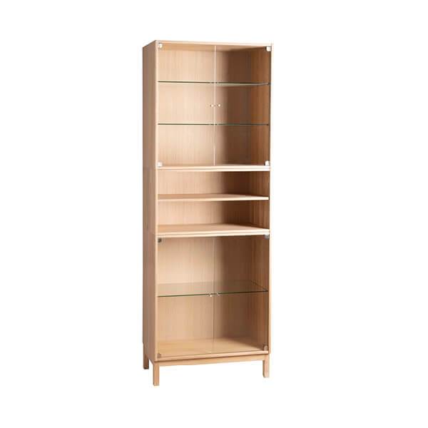 Elegant Haslev Vitrineskab – Tidløst Design til Dit Hjem