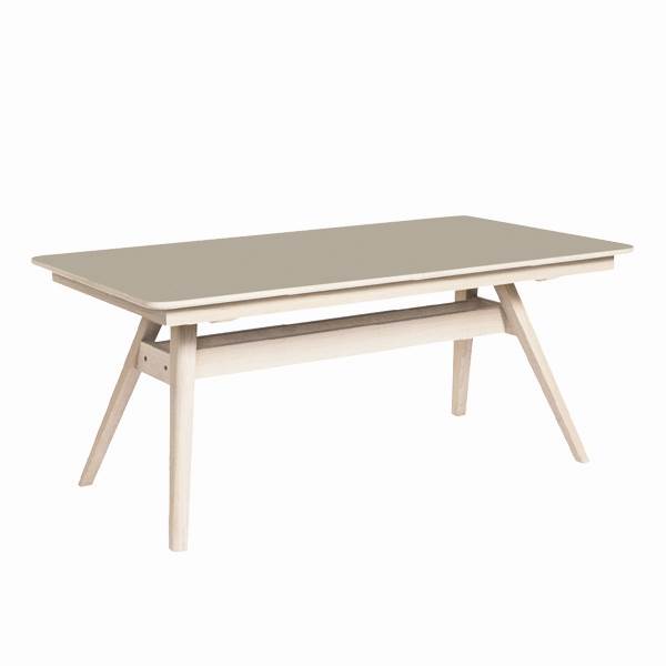 Skovby SM10 Spisebord - Elegant Hvidt Design til Dit Hjem