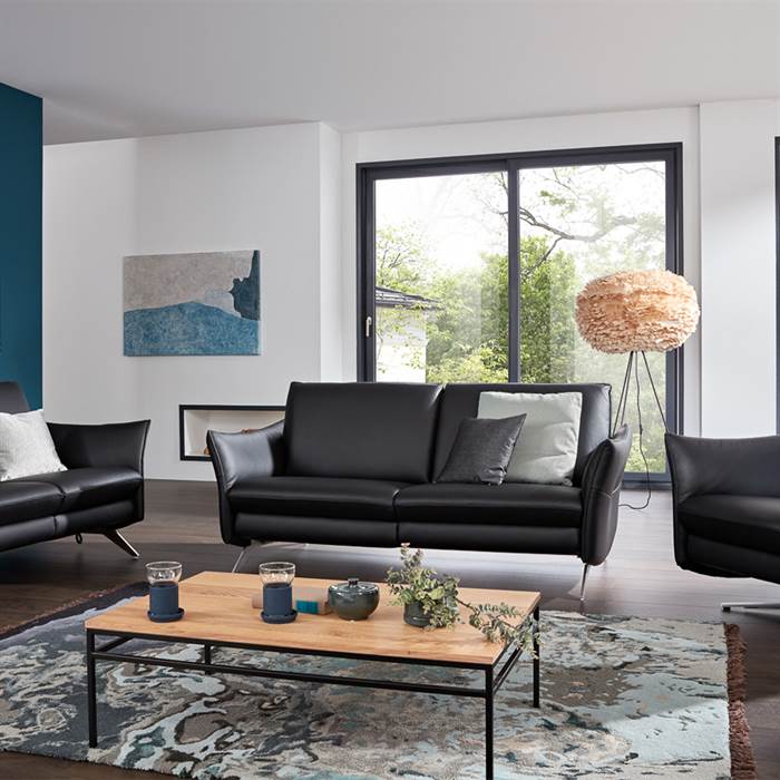 Himolla 6902 Sofa i Sort Læder med Justerbar Ryg