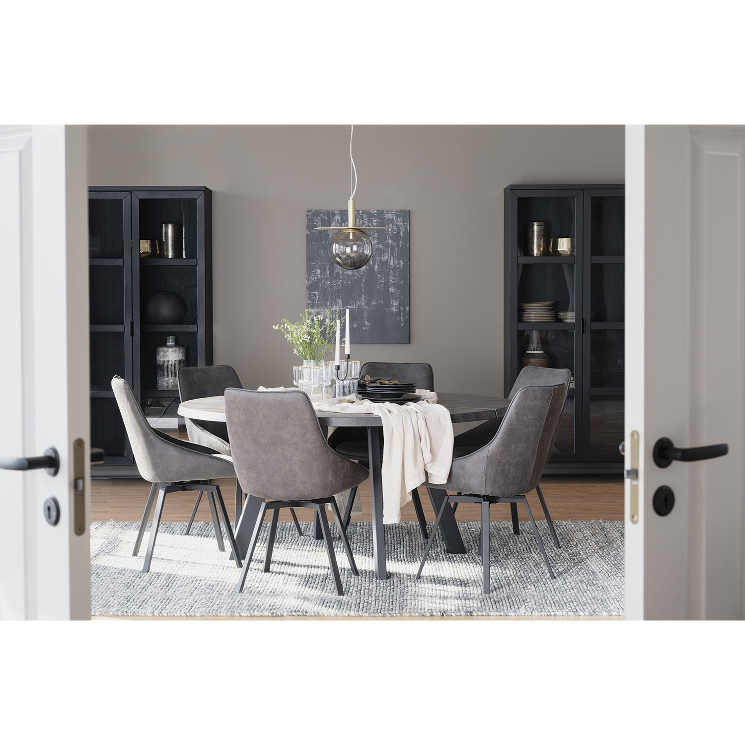 Sort Rowico Fred Rundt Massivt Børstet Mørkebrunt Egetræ Metal 160 Rowico Home Spisebord - 7340126545690