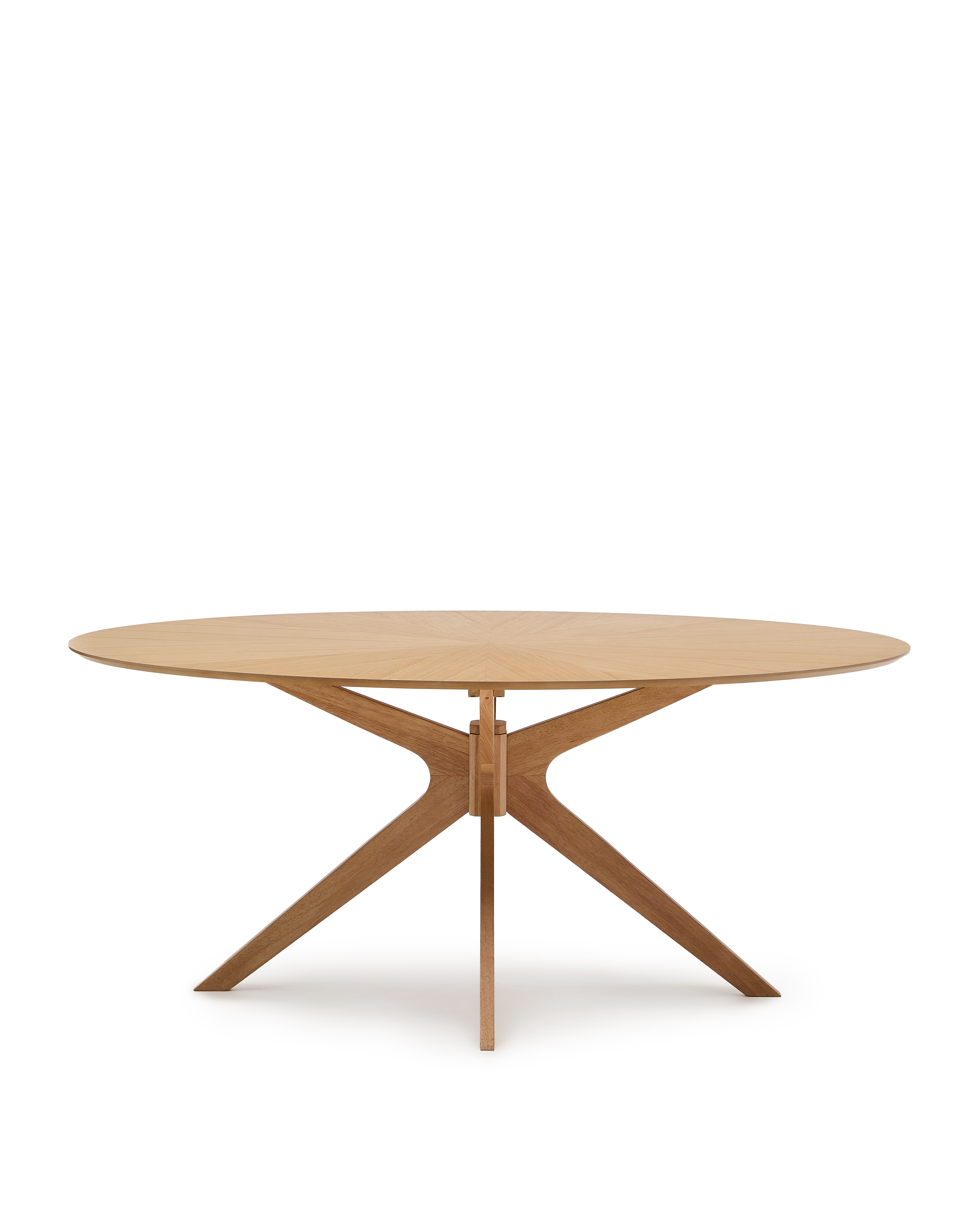 Brun Naanim Oval Natur Egetræsfiner Natur Gummitræ 180x110 Kave Home Spisebord - 8447305018668